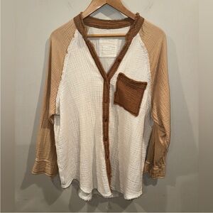 Aerie Casual Color Block Button Down Shirt in Cream and Brown Lightweight Small‎